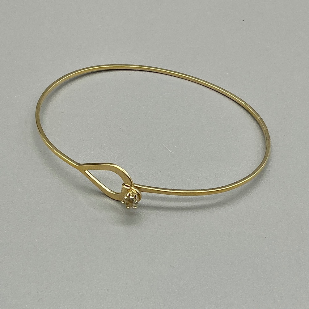 Avon Bangle Bracelet Women Gold Hook Clasp Rhinestone Vintage Classic Minimalist